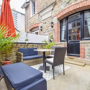 Top Maison 4 Pers Avec Terrasse à 200m De La Plage De St-enogat Hébergement de vacances